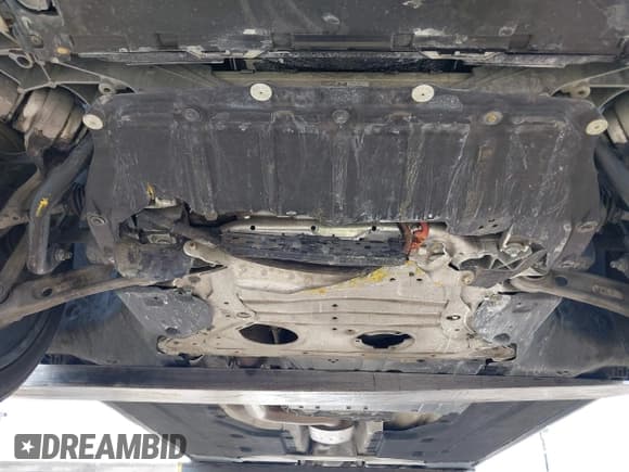 ✅ 2018 BMW 6 Series 640i xDrive • VIN: WBAJV6C50JBJ99201 • Lot: 42331600. Listed on IAAI with 102,563 mi. Free auction sales archive from the USA and detailed vehicle history report at DreamBid. Image 20.