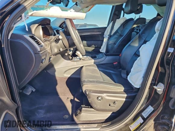 ✅ 2017 Jeep Grand Cherokee Summit • VIN: 1C4RJEJG7HC868892 • Lot: 90484475. Listed on Copart with 102,865 mi. Free auction sales archive from the USA and detailed vehicle history report at DreamBid. Image 7.