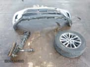 ✅ 2017 Toyota Highlander XLE • VIN: 5TDJZRFH4HS403774 • Lot: 43054652. Listed on IAAI with 97,859 mi. Free auction sales archive from the USA and detailed vehicle history report at DreamBid. Image 12.