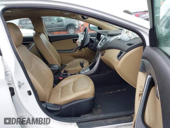 2013 Hyundai Elantra Limited z VIN 5NPDH4AE2DH158831, wystawiony jako IAAI lot #43355202 z przebiegiem 149 589 mil mil oraz . Historia ofert i sprzedaży dostępna na DreamBid. Obrazek 5.