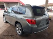 ✅ 2009 Toyota Highlander Sport • VIN: JTEDS43A892092558 • Lot: 43090692. Listed on IAAI with 258,265 mi. Free auction sales archive from the USA and detailed vehicle history report at DreamBid. Image 3.