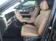 2024 Hyundai Santa Fe Limited z VIN 5NMP44GL1RH062482, wystawiony jako Copart lot #64969995 z przebiegiem 11 636 mil mil oraz Szkoda całkowita • Salvage title. Historia ofert i sprzedaży dostępna na DreamBid. Obrazek 7.