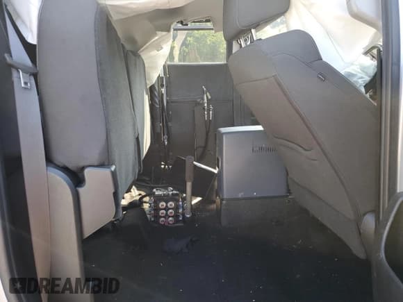 ✅ 2017 Chevrolet Silverado 2500HD LT • VIN: 1GC1KVEG6HF113218 • Lot: 70333435. Listed on Copart with Not provided. Free auction sales archive from the USA and detailed vehicle history report at DreamBid. Image 10.