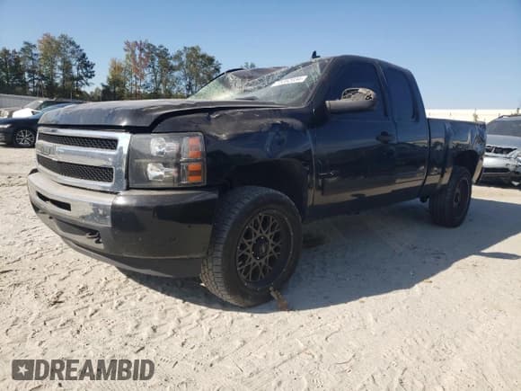 ✅ 2007 Chevrolet Silverado 1500 1LT • VIN: 2GCEC19J371708045 • Lot: 75352034. Listed on Copart with 211,978 mi. Free auction sales archive from the USA and detailed vehicle history report at DreamBid. Image 1.