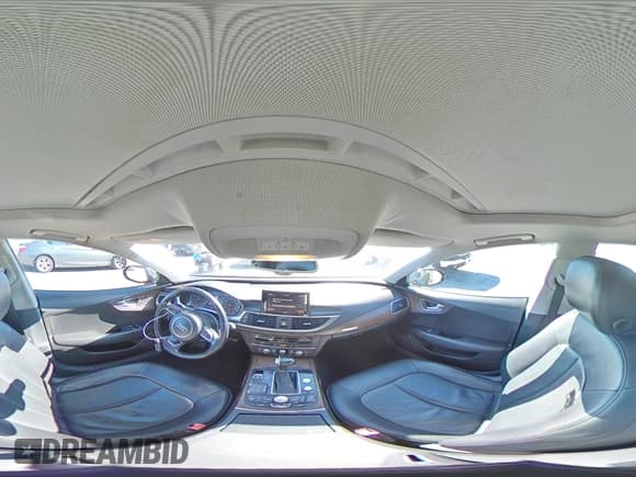 ✅ 2014 Audi A7 Premium Plus • VIN: WAUWGAFCXEN016520 • Лот: 82477725. Опубликован ранее на Copart с пробегом 139 493 миль. Бесплатный доступ к архиву аукционных продаж из США и подробный отчёт об истории автомобиля на DreamBid. Изображение 14.