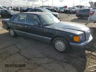✅ 1986 Mercedes-Benz 420 SEL • VIN: WDBCA35D1GA265651 • Lot: 80223714. Listed on Copart with 104,989 mi. Free auction sales archive from the USA and detailed vehicle history report at DreamBid. Image 4.