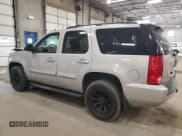 ✅ 2008 GMC Yukon SLT 4SB • VIN: 1GKFK13048R131532 • Лот: 49656505. Опубликован ранее на Copart с пробегом 100 636 миль. Бесплатный доступ к архиву аукционных продаж из США и подробный отчёт об истории автомобиля на DreamBid. Изображение 2.