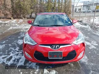 ✅ 2017 Hyundai Veloster • VIN: KMHTC6ADXHU315848 • Lot: 41529421. Wystawiony na IAAI z przebiegiem 109 591 mil. Bezpłatny archiwum sprzedaży aukcyjnych z USA i szczegółowy raport historii pojazdu na DreamBid. Zdjęcie 6.
