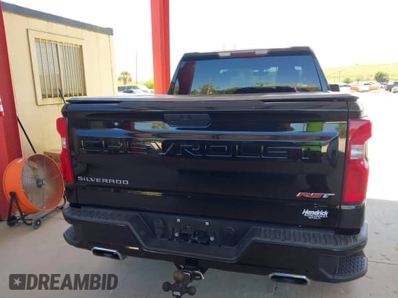 ✅ 2021 Chevrolet Silverado 1500 RST • VIN: 3GCUYEED6MG289454 • Lot: 43445135. Wystawiony na IAAI z przebiegiem 65 673 mil. Bezpłatny archiwum sprzedaży aukcyjnych z USA i szczegółowy raport historii pojazdu na DreamBid. Zdjęcie 16.