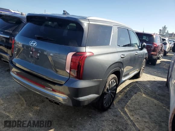 ✅ 2024 Hyundai Palisade Calligraphy • VIN: KM8R74GE3RU733558 • Лот: 74630064. Опубликован ранее на Copart с пробегом 2 492 миль. Бесплатный доступ к архиву аукционных продаж из США и подробный отчёт об истории автомобиля на DreamBid. Изображение 3.