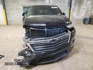 ✅ 2022 Chevrolet Traverse LT Cloth • VIN: 1GNEVGKW9NJ193808 • Lot: 47380713. Wystawiony na Copart z przebiegiem 6 028 mil. Bezpłatny archiwum sprzedaży aukcyjnych z USA i szczegółowy raport historii pojazdu na DreamBid. Zdjęcie 5.