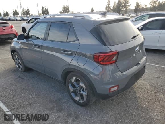 ✅ 2022 Hyundai Venue Limited • VIN: KMHRC8A31NU159028 • Lot: 45525265. Listed on Copart with 17,651 mi. Free auction sales archive from the USA and detailed vehicle history report at DreamBid. Image 2.