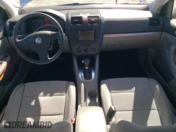 ✅ 2008 Volkswagen Rabbit S • VIN: WVWDB91K38W231340 • Lot: 78094594. Listed on Copart with 120,570 mi. Free auction sales archive from the USA and detailed vehicle history report at DreamBid. Image 8.