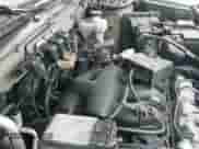 2005 Mercury Mariner Luxury z VIN 4M2CU561X5DJ16539, wystawiony jako IAAI lot #41572981 z przebiegiem 157 461 mil mil oraz . Historia ofert i sprzedaży dostępna na DreamBid. Obrazek 12.