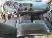 ✅ 2013 Chevrolet Silverado 2500HD LT • VIN: 1GC1KXC83DF173989 • Lot: 69644925. Wystawiony na Copart z przebiegiem 232 761 mil. Bezpłatny archiwum sprzedaży aukcyjnych z USA i szczegółowy raport historii pojazdu na DreamBid. Zdjęcie 8.