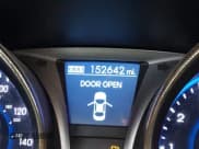 ✅ 2013 Hyundai Genesis Coupe 2.0T • VIN: KMHHT6KD2DU097886 • Lot: 41864894. Wystawiony na IAAI z przebiegiem 152 642 mil. Bezpłatny archiwum sprzedaży aukcyjnych z USA i szczegółowy raport historii pojazdu na DreamBid. Zdjęcie 7.