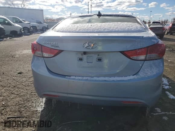 ✅ 2013 Hyundai Elantra GLS • VIN: KMHDH4AE0DU489568 • Lot: 91283605. Listed on Copart with 157,852 mi. Free auction sales archive from the USA and detailed vehicle history report at DreamBid. Image 6.