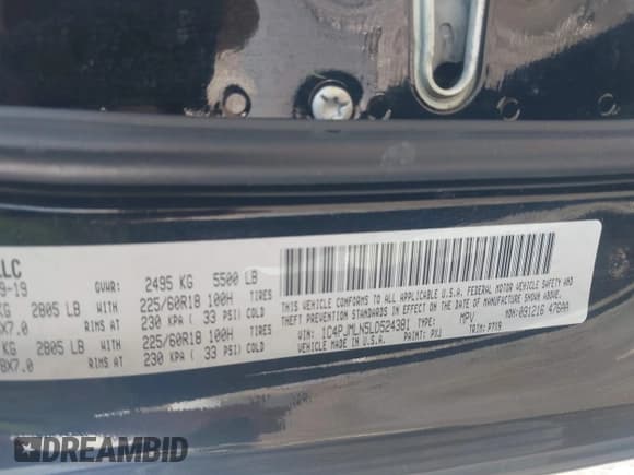 ✅ 2020 Jeep Cherokee Latitude Plus • VIN: 1C4PJMLN5LD524381 • Lot: 42432090. Wystawiony na IAAI z przebiegiem 65 816 mil. Bezpłatny archiwum sprzedaży aukcyjnych z USA i szczegółowy raport historii pojazdu na DreamBid. Zdjęcie 9.