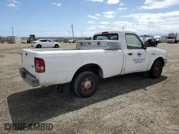 ✅ 1996 Ford Ranger XLT • VIN: 1FTCR10X1TUC90736 • Lot: 56605575. Listed on Copart with 94,262 mi. Free auction sales archive from the USA and detailed vehicle history report at DreamBid. Image 3.