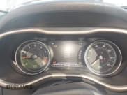 ✅ 2015 Jeep Cherokee Limited • VIN: 1C4PJMDS1FW582162 • Lot: 43322627. Listed on IAAI with 167,676 mi. Free auction sales archive from the USA and detailed vehicle history report at DreamBid. Image 7.