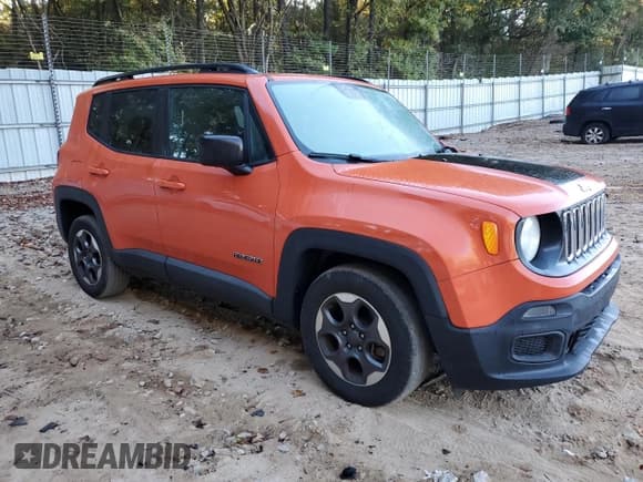 ✅ 2017 Jeep Renegade Sport • VIN: ZACCJAAB0HPE60457 • Лот: 89434835. Опубликован ранее на Copart с пробегом 58 237 миль. Бесплатный доступ к архиву аукционных продаж из США и подробный отчёт об истории автомобиля на DreamBid. Изображение 4.