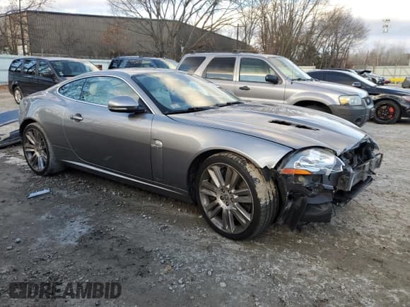 ✅ 2011 Jaguar XK XKR • VIN: SAJWA4DC2BMB43759 • Lot: 82405684. Listed on Copart with 76,858 mi. Free auction sales archive from the USA and detailed vehicle history report at DreamBid. Image 4.