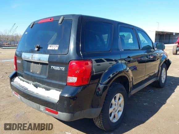 ✅ 2008 Mazda Tribute Sport • VIN: 4F2CZ02Z68KM31828 • Lot: 41622840. Listed on IAAI with 209,473 mi. Free auction sales archive from the USA and detailed vehicle history report at DreamBid. Image 4.