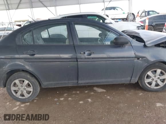 ✅ 2011 Hyundai Accent GLS • VIN: KMHCN4AC5BU604410 • Лот: 41456068. Опубликован ранее на IAAI с пробегом 152 836 миль. Бесплатный доступ к архиву аукционных продаж из США и подробный отчёт об истории автомобиля на DreamBid. Изображение 13.