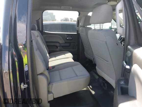 ✅ 2018 Chevrolet Silverado 1500 Work Truck • VIN: 3GCUKNEC6JG463656 • Лот: 41621657. Опубликован ранее на IAAI с пробегом 151 580 миль. Бесплатный доступ к архиву аукционных продаж из США и подробный отчёт об истории автомобиля на DreamBid. Изображение 8.