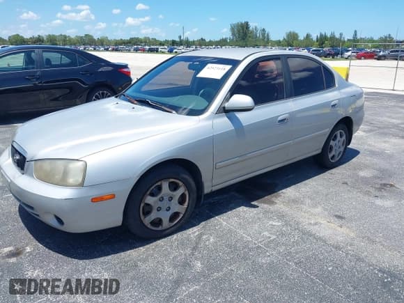 ✅ 2002 Hyundai Elantra GLS • VIN: KMHDN45DX2U310539 • Lot: 42523118. Wystawiony na IAAI z przebiegiem 196 121 mil. Bezpłatny archiwum sprzedaży aukcyjnych z USA i szczegółowy raport historii pojazdu na DreamBid. Zdjęcie 2.