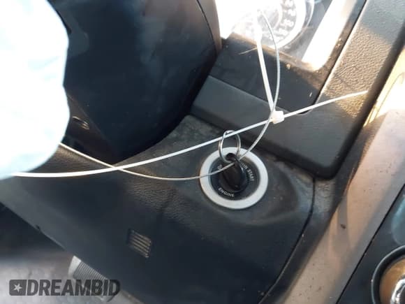 ✅ 2017 Ram 1500 Tradesman • VIN: 3C6JR6DG5HG645858 • Lot: 43614687. Wystawiony na IAAI z przebiegiem 158 607 mil. Bezpłatny archiwum sprzedaży aukcyjnych z USA i szczegółowy raport historii pojazdu na DreamBid. Zdjęcie 11.