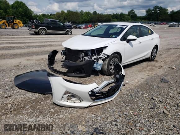 2019 Chevrolet Cruze с VIN 1G1BJ5SM4K7102794, выставлен на аукционе Copart как лот 48442602 с пробегом 102 458 миль миль и . История ставок и продаж доступна на DreamBid. Изображение 2.