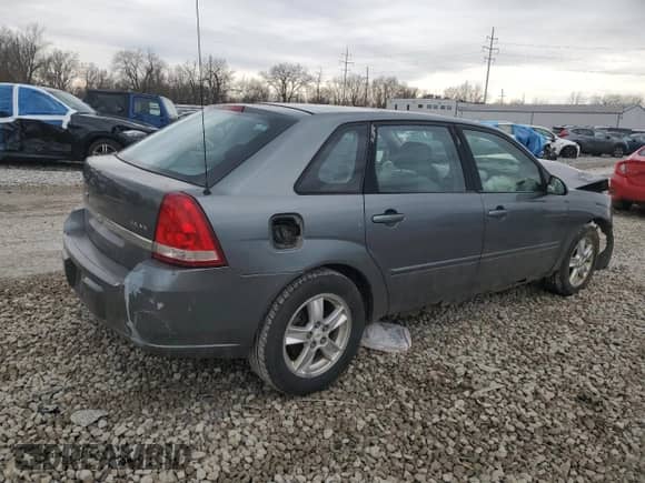 2005 Chevrolet Malibu Maxx LS z VIN 1G1ZT648X5F194857, wystawiony jako Copart lot #46541805 z przebiegiem 154 005 mil mil oraz Szkoda całkowita • Salvage title. Historia ofert i sprzedaży dostępna na DreamBid. Obrazek 3.