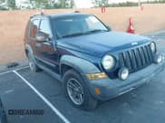 ✅ 2005 Jeep Liberty Renegade • VIN: 1J4GL38K15W682639 • Лот: 43799507. Опубликован ранее на IAAI с пробегом 145 839 миль. Бесплатный доступ к архиву аукционных продаж из США и подробный отчёт об истории автомобиля на DreamBid. Изображение 1.
