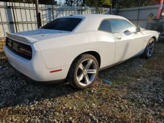 ✅ 2018 Dodge Challenger T/A • VIN: 2C3CDZBT5JH300888 • Lot: 74318453. Wystawiony na Copart z przebiegiem 79 995 mil. Bezpłatny archiwum sprzedaży aukcyjnych z USA i szczegółowy raport historii pojazdu na DreamBid. Zdjęcie 3.