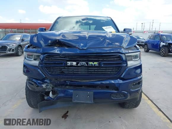 2020 Ram 1500 Big Horn z VIN 1C6SRFFTXLN108482, wystawiony jako IAAI lot #42850582 z przebiegiem 140 296 mil mil oraz . Historia ofert i sprzedaży dostępna na DreamBid. Obrazek 12.