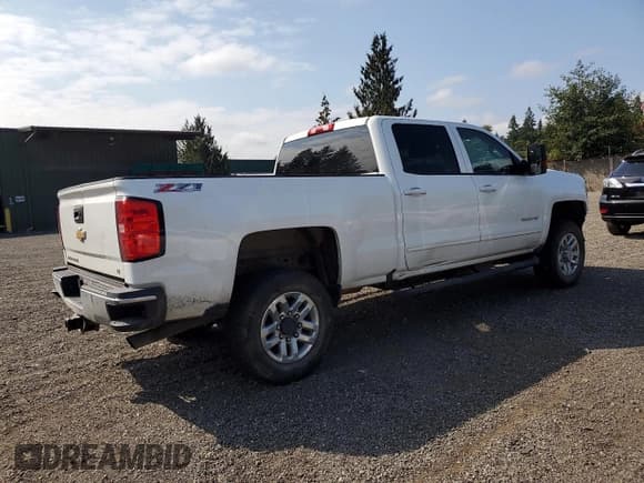 ✅ 2017 Chevrolet Silverado 2500HD LT • VIN: 1GC1KVEG4HF110138 • Lot: 71851005. Listed on Copart with 109,875 mi. Free auction sales archive from the USA and detailed vehicle history report at DreamBid. Image 3.