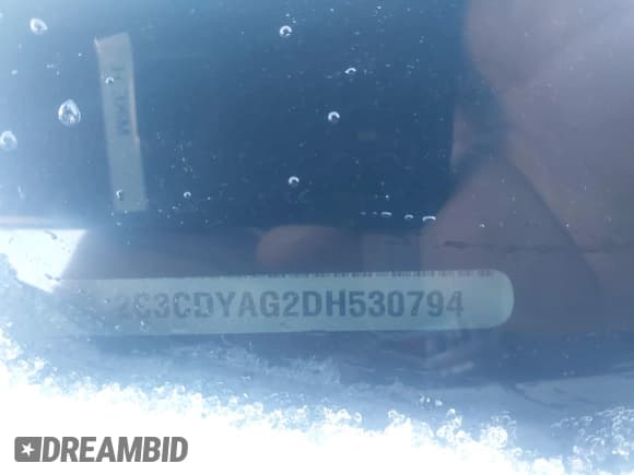 ✅ 2013 Dodge Challenger SXT • VIN: 2C3CDYAG2DH530794 • Lot: 41292007. Wystawiony na IAAI z przebiegiem 218 464 mil. Bezpłatny archiwum sprzedaży aukcyjnych z USA i szczegółowy raport historii pojazdu na DreamBid. Zdjęcie 9.