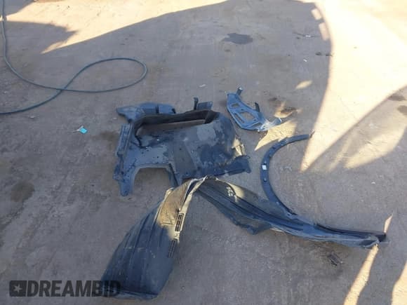 ✅ 2021 Subaru Ascent Premium • VIN: 4S4WMAFD9M3440104 • Lot: 43345807. Listed on IAAI with 72,389 mi. Free auction sales archive from the USA and detailed vehicle history report at DreamBid. Image 11.