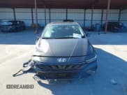 ✅ 2025 Hyundai Elantra SEL Convenience • VIN: KMHLS4DG8SU870687 • Лот: 43585085. Опубликован ранее на IAAI с пробегом 30 077 миль. Бесплатный доступ к архиву аукционных продаж из США и подробный отчёт об истории автомобиля на DreamBid. Изображение 11.