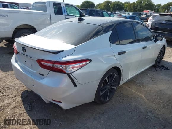 ✅ 2020 Toyota Camry XSE • VIN: 4T1KZ1AKXLU045797 • Lot: 43168302. Listed on IAAI with 76,965 mi. Free auction sales archive from the USA and detailed vehicle history report at DreamBid. Image 4.