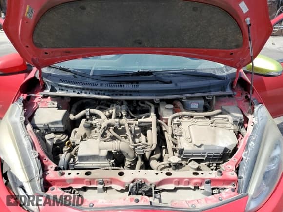 ✅ 2019 Toyota Prius L • VIN: JTDKDTB35K1621012 • Lot: 61361045. Listed on Copart with 192,089 mi. Free auction sales archive from the USA and detailed vehicle history report at DreamBid. Image 11.