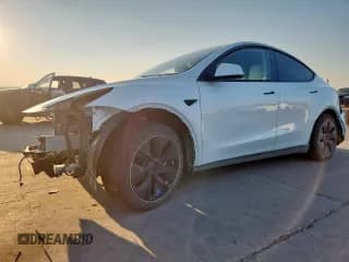 ✅ 2023 Tesla Model Y Long Range • VIN: 7SAYGAEEXPF925408 • Lot: 68682505. Listed on Copart with 24,574 mi. Free auction sales archive from the USA and detailed vehicle history report at DreamBid. Image 1.