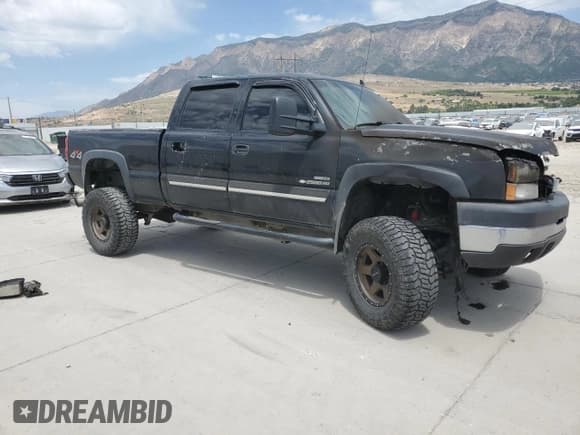 ✅ 2007 Chevrolet Silverado 2500HD LT3 • VIN: 1GCHK23D87F157726 • Lot: 60257505. Wystawiony na Copart z przebiegiem Nie podano. Bezpłatny archiwum sprzedaży aukcyjnych z USA i szczegółowy raport historii pojazdu na DreamBid. Zdjęcie 4.