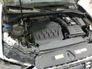 ✅ 2025 Audi Q3 S line Premium • VIN: WA1DECF3XS1021743 • Lot: 94355815. Wystawiony na Copart z przebiegiem 24 879 mil. Bezpłatny archiwum sprzedaży aukcyjnych z USA i szczegółowy raport historii pojazdu na DreamBid. Zdjęcie 14.