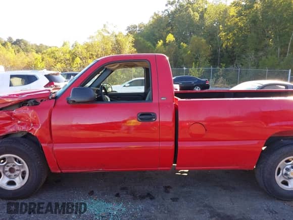 2004 Chevrolet Silverado 1500 LS с VIN 1GCEC14T84Z217286, выставлен на аукционе IAAI как лот 43473527 с пробегом 296 559 миль миль и . История ставок и продаж доступна на DreamBid. Изображение 15.