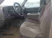 ✅ 2005 Chevrolet Silverado 1500 LS • VIN: 1GCEK19V75E107755 • Lot: 58696125. Wystawiony na Copart z przebiegiem 243 440 mil mil. Skorzystaj z bezpłatnego archiwum sprzedaży aukcyjnych z USA i zobacz szczegółowy raport historii pojazdu na DreamBid. Zdjęcie 7.