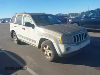 ✅ 2006 Jeep Grand Cherokee Laredo • VIN: 1J4GS48K56C324195 • Лот: 43464748. Опубликован ранее на IAAI с пробегом 227 853 миль. Бесплатный доступ к архиву аукционных продаж из США и подробный отчёт об истории автомобиля на DreamBid. Изображение 1.