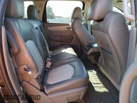 ✅ 2013 Chevrolet Traverse LS • VIN: 1GNKRFED5DJ103774 • Lot: 75137074. Wystawiony na Copart z przebiegiem 131 884 mil. Bezpłatny archiwum sprzedaży aukcyjnych z USA i szczegółowy raport historii pojazdu na DreamBid. Zdjęcie 11.