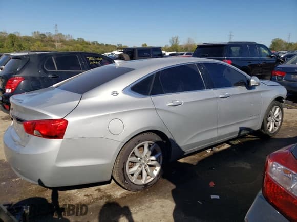 ✅ 2019 Chevrolet Impala LT • VIN: 1G11Z5S33KU111659 • Lot: 74805984. Listed on Copart with 158,387 mi. Free auction sales archive from the USA and detailed vehicle history report at DreamBid. Image 3.